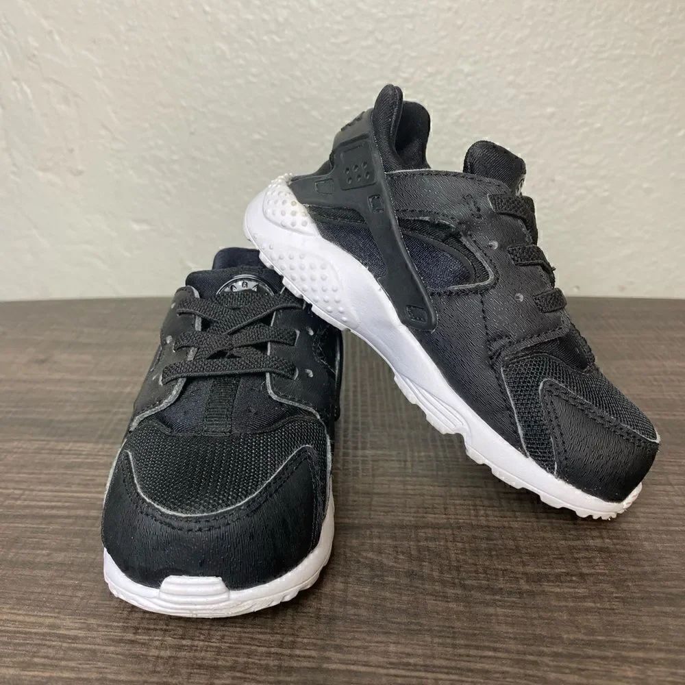 Toddler Nike Huaraches Run (TD) Black Sneakers, Size 7C #704950-011